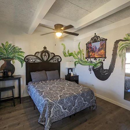 Riverboat Inn & Suites Madison Bagian luar foto