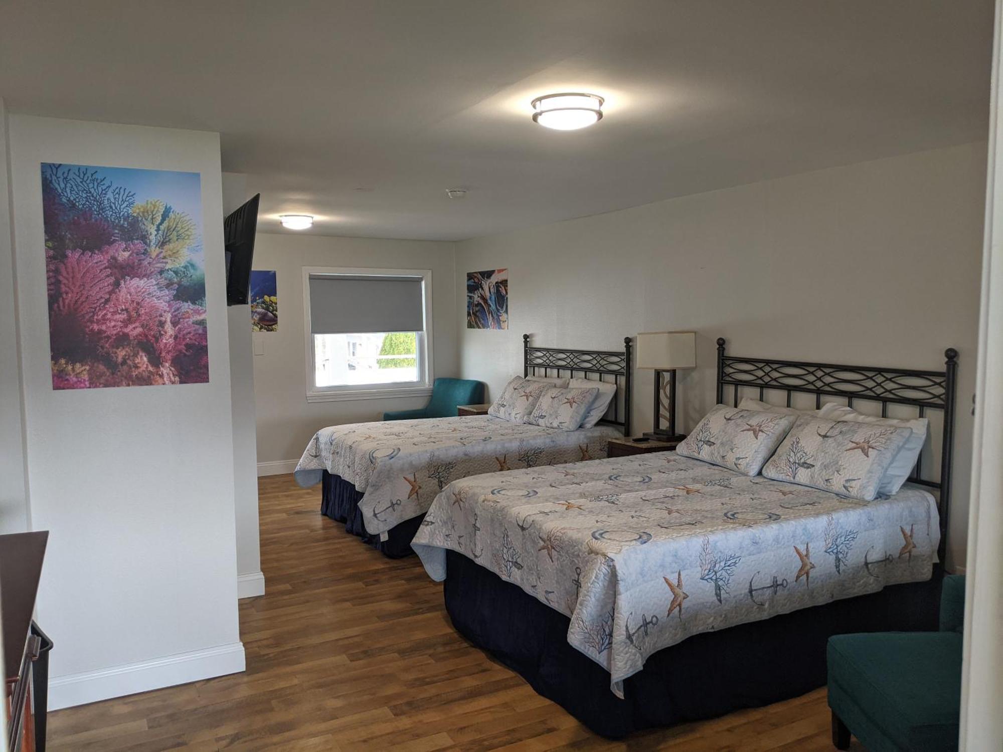 Riverboat Inn & Suites Madison Bagian luar foto