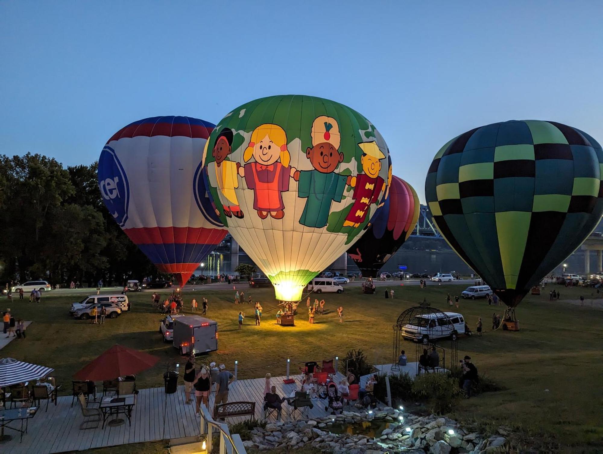 Riverboat Inn & Suites Madison Bagian luar foto