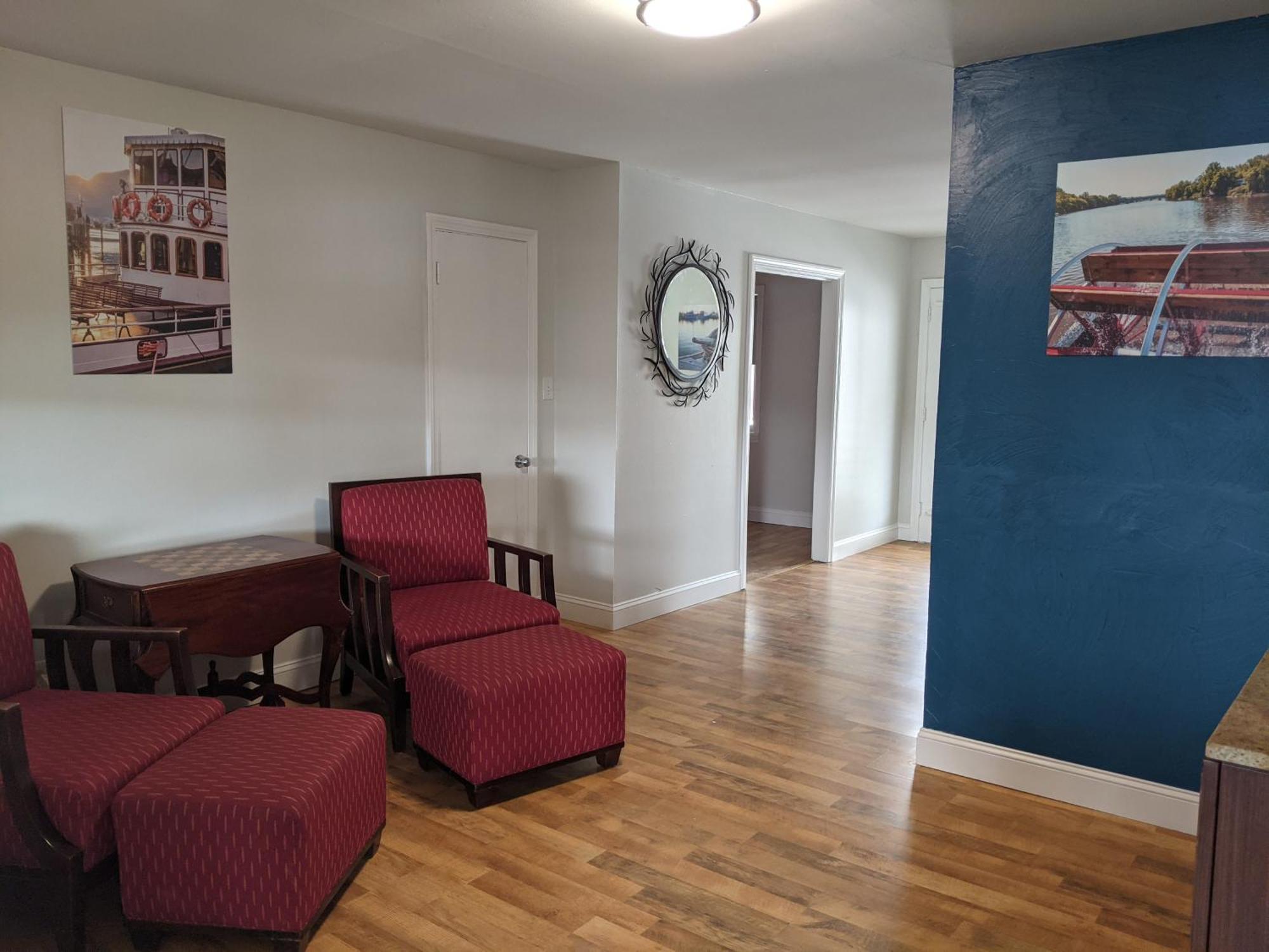 Riverboat Inn & Suites Madison Bagian luar foto