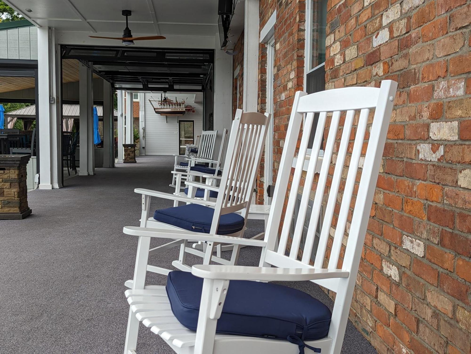 Riverboat Inn & Suites Madison Bagian luar foto